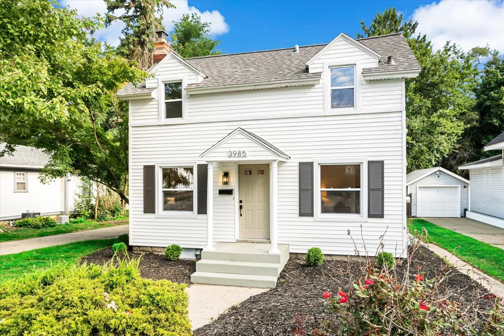 3985 SW Prairie Street SW Grandville, MI 49418