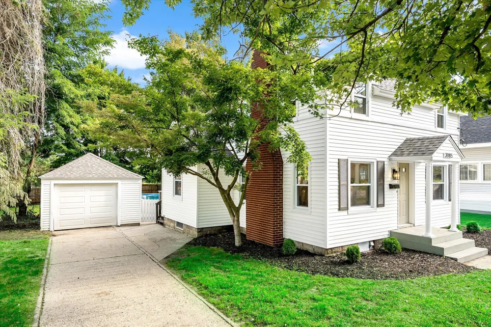 3985 SW Prairie Street SW Grandville, MI 49418