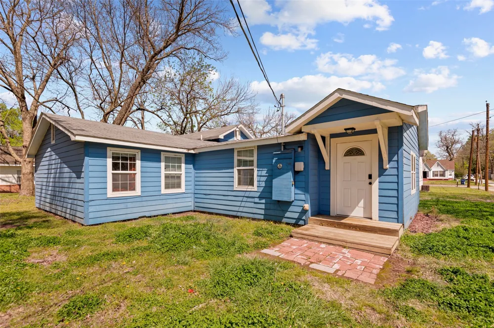 625 W Tahlequah Avenue #1/2 Vinita, OK 74301