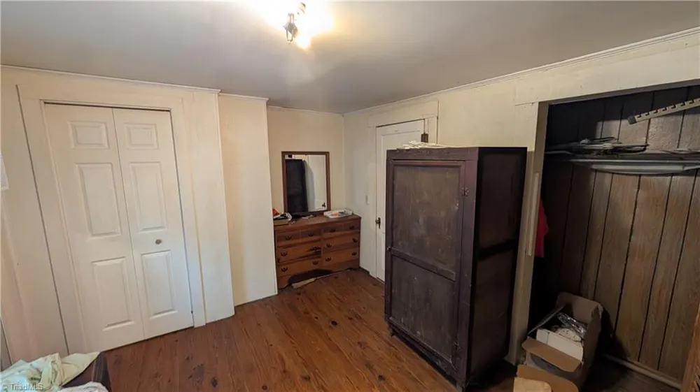 4323 Holly Spring Road Ramseur, NC 27316