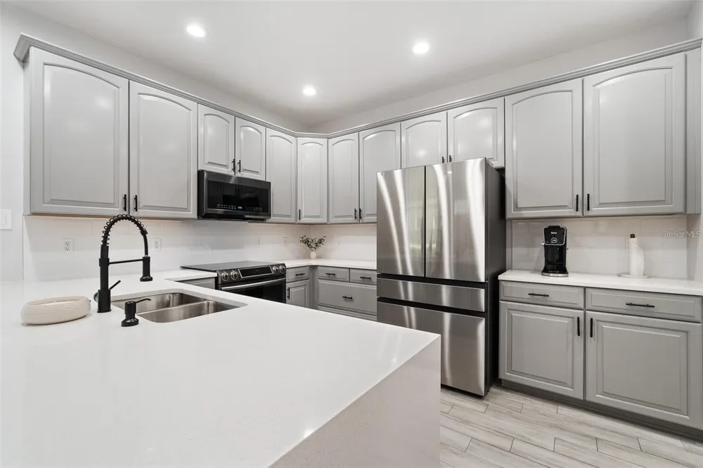 5312 TATTINGER LANE Oviedo, FL 32765