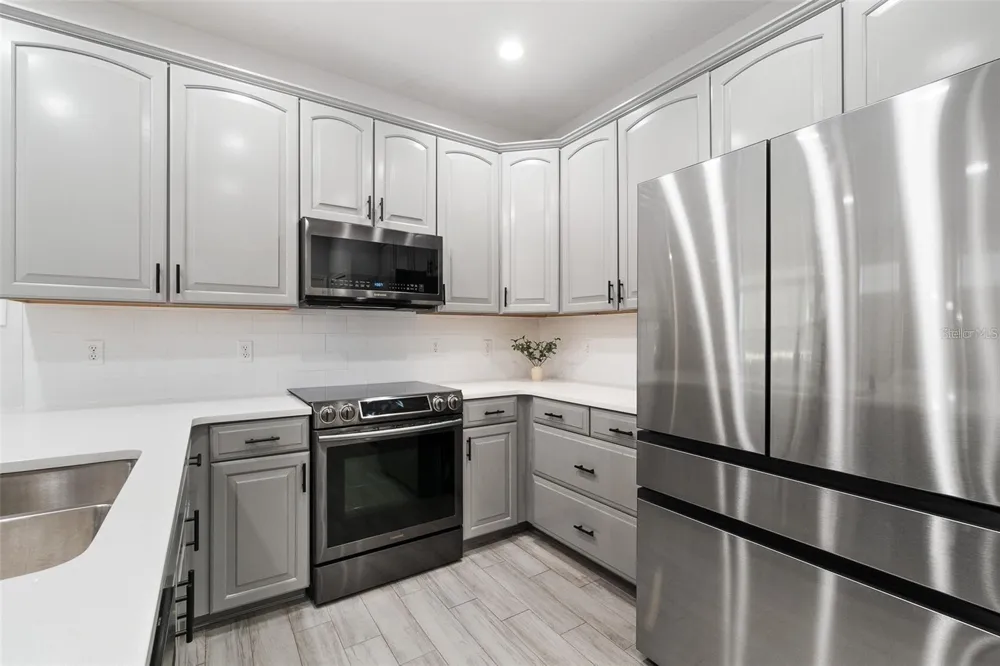 5312 TATTINGER LANE Oviedo, FL 32765