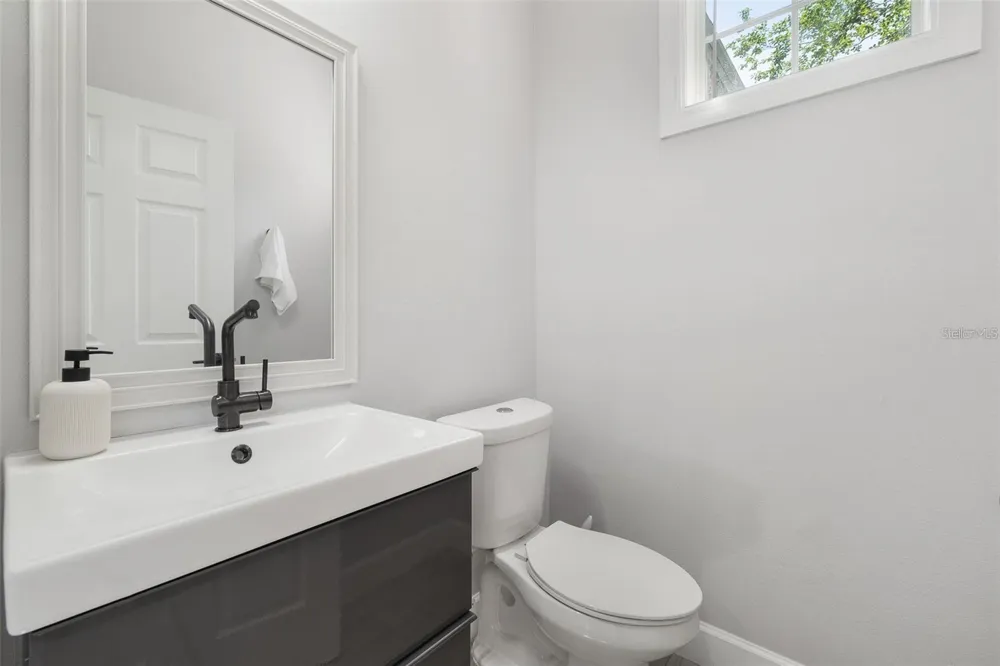 5312 TATTINGER LANE Oviedo, FL 32765