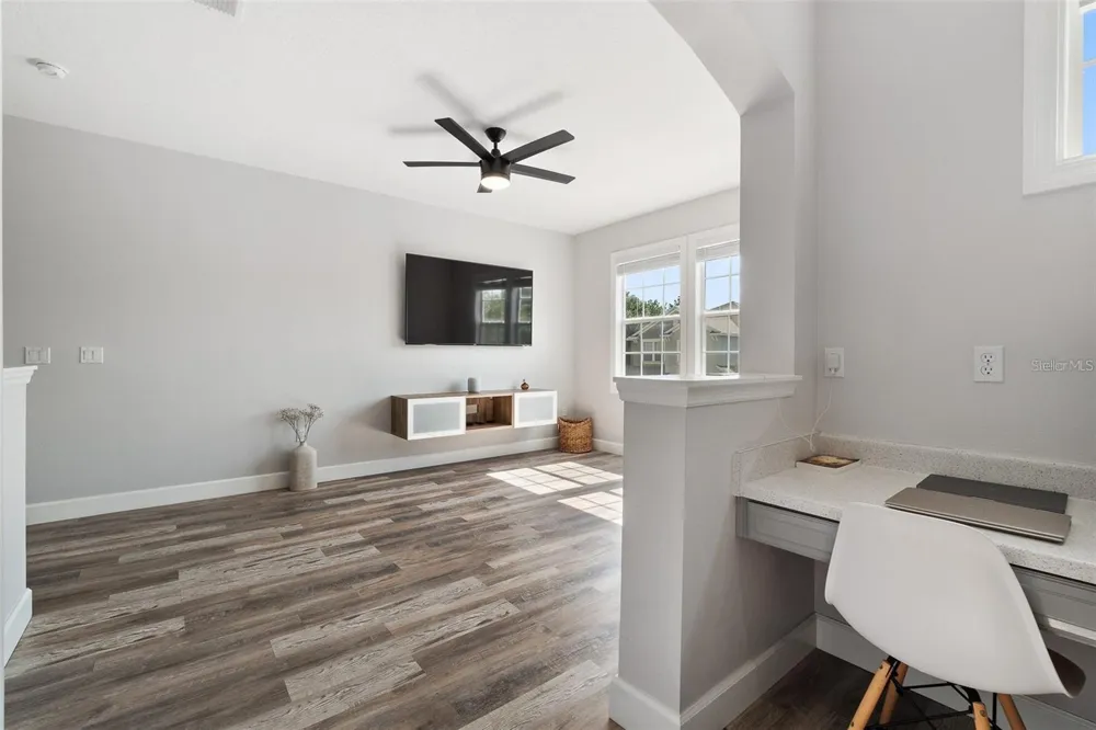 5312 TATTINGER LANE Oviedo, FL 32765