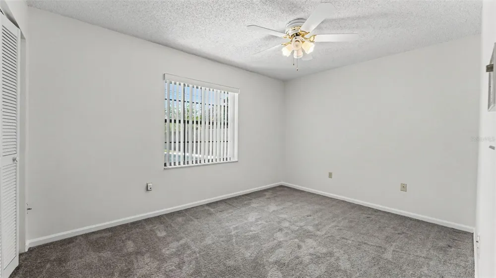 2236 COUNTRY LOOP Lakeland, FL 33811