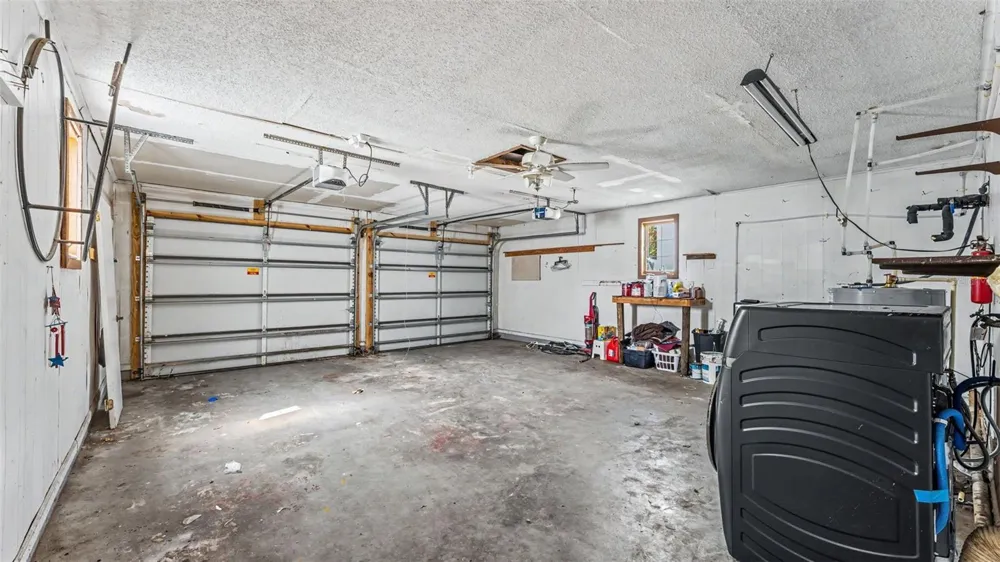 2236 COUNTRY LOOP Lakeland, FL 33811
