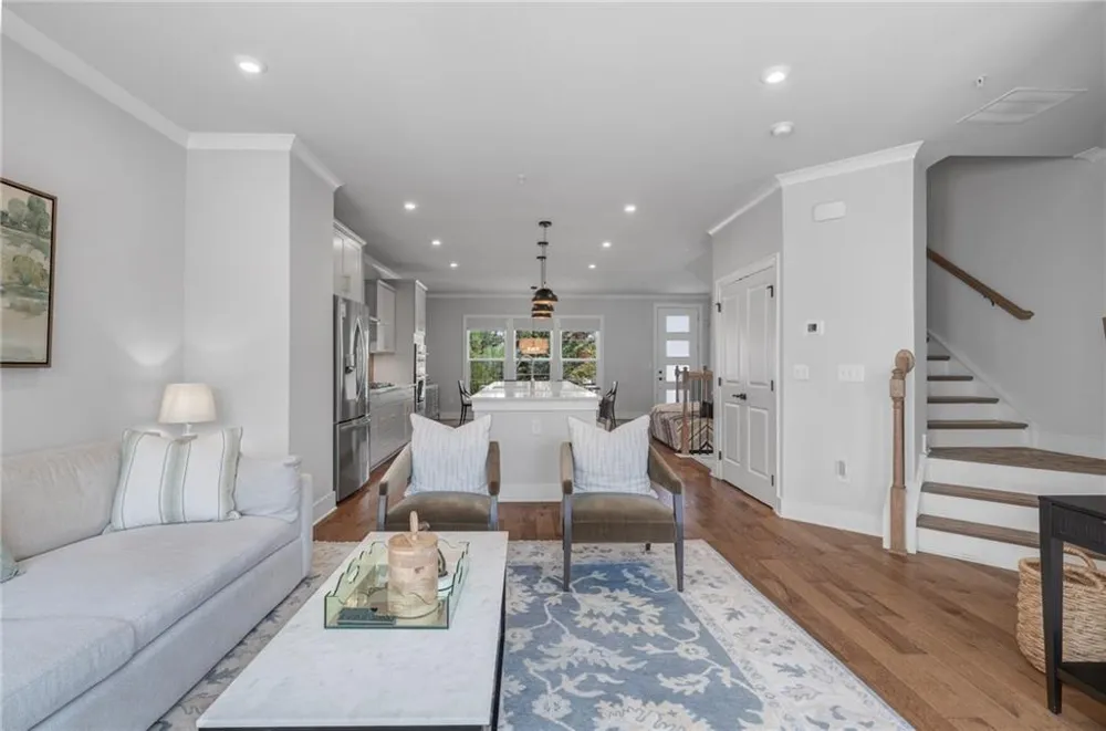 2143 Burnside Drive NW Atlanta, GA 30318