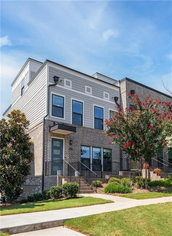 2143 Burnside Drive NW Atlanta, GA 30318