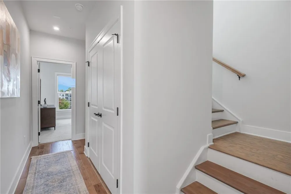 2143 Burnside Drive NW Atlanta, GA 30318