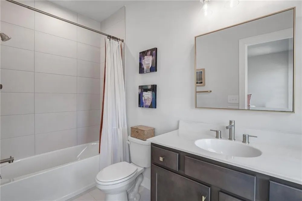 2143 Burnside Drive NW Atlanta, GA 30318
