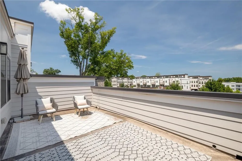 2143 Burnside Drive NW Atlanta, GA 30318