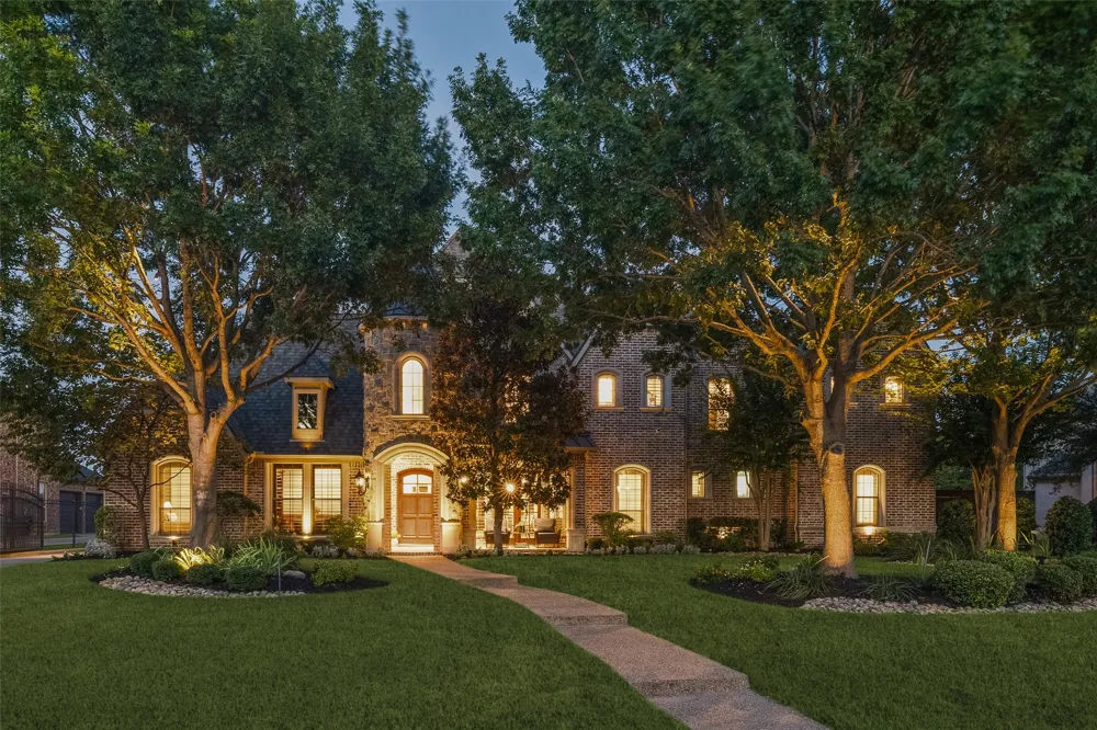 1304 Overland Drive Murphy, TX 75094