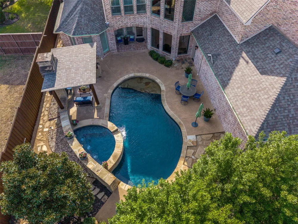 1304 Overland Drive Murphy, TX 75094