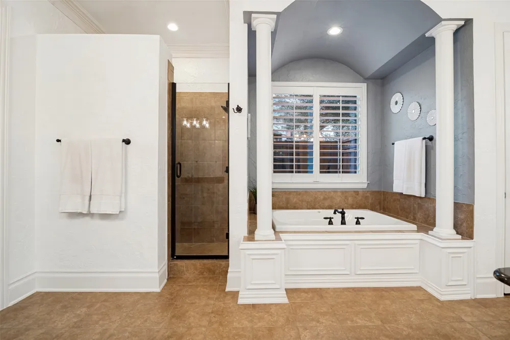 1304 Overland Drive Murphy, TX 75094