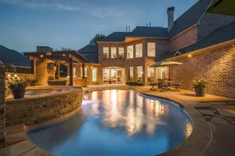 1304 Overland Drive