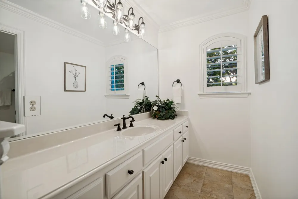 1304 Overland Drive Murphy, TX 75094