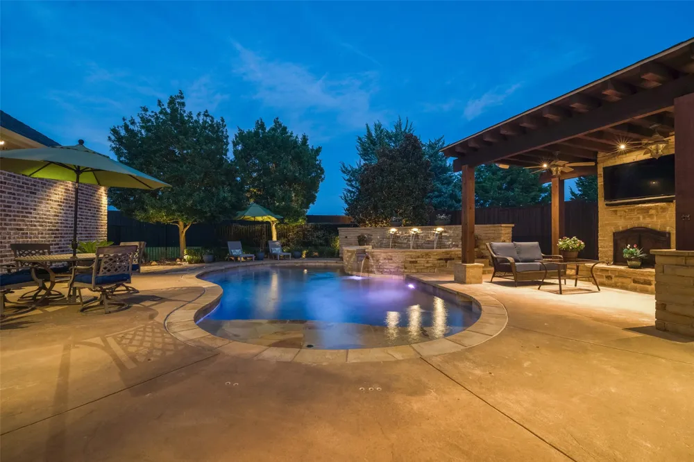 1304 Overland Drive Murphy, TX 75094