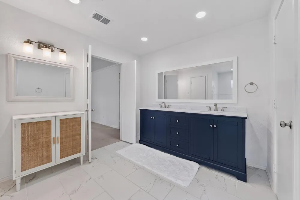 12 Meadowlake Drive Heath, TX 75032