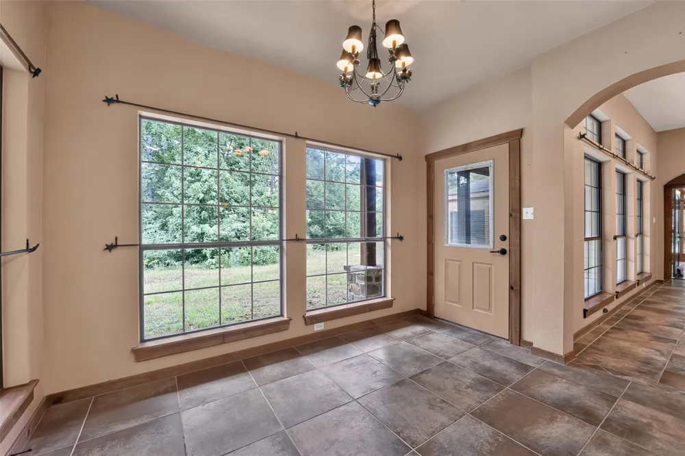 21371 Doru Drive Cleveland, TX 77328
