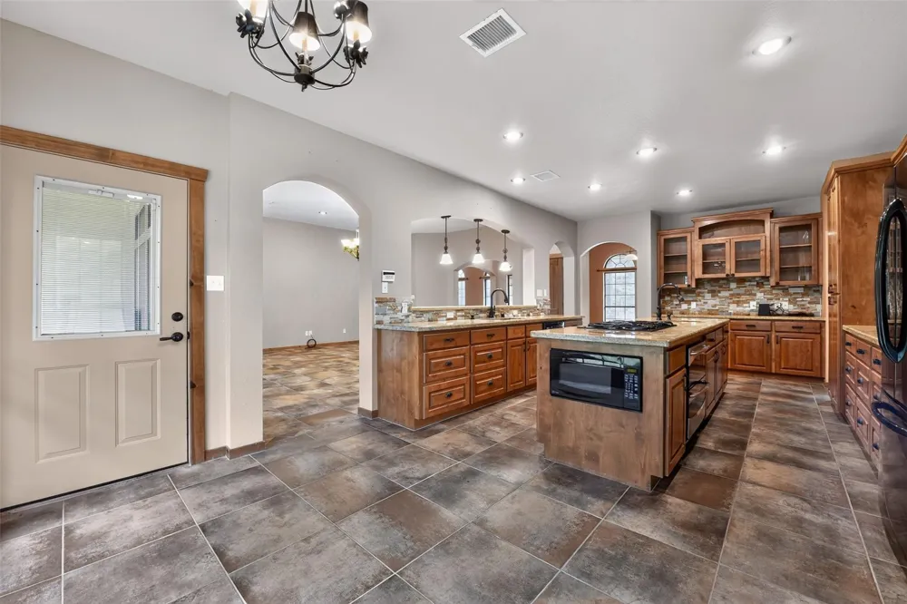 21371 Doru Drive Cleveland, TX 77328