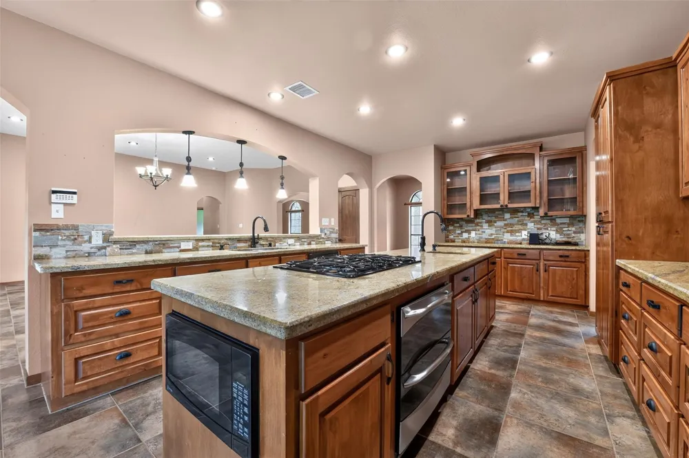 21371 Doru Drive Cleveland, TX 77328
