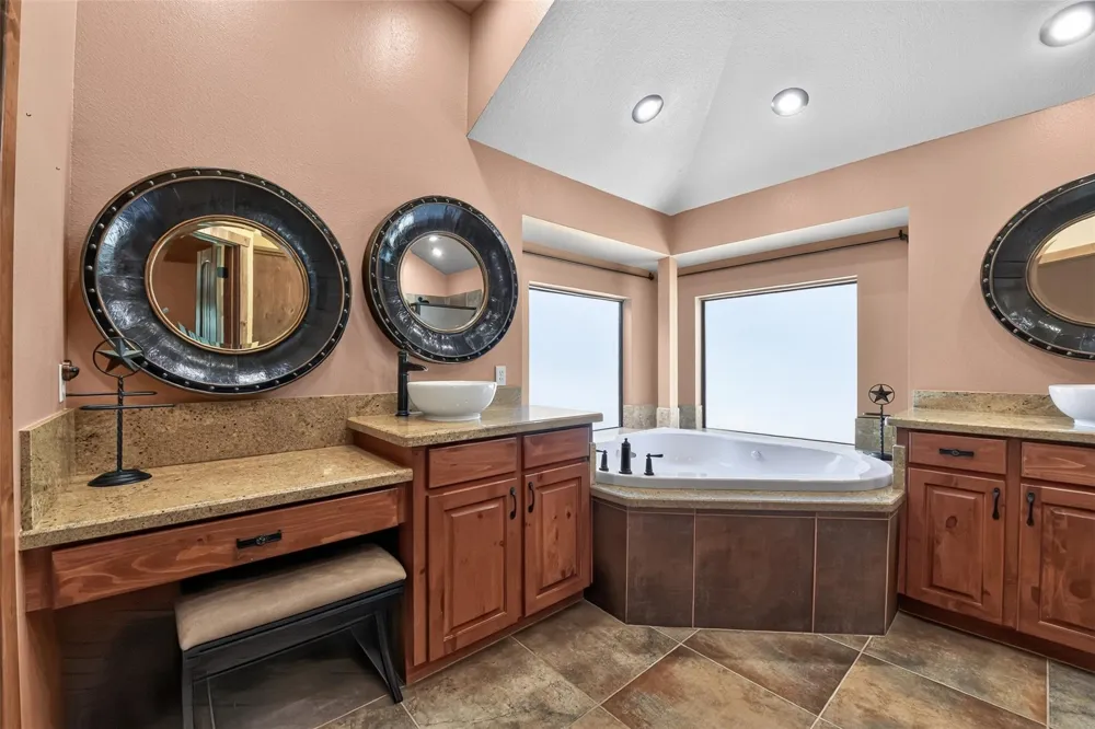 21371 Doru Drive Cleveland, TX 77328