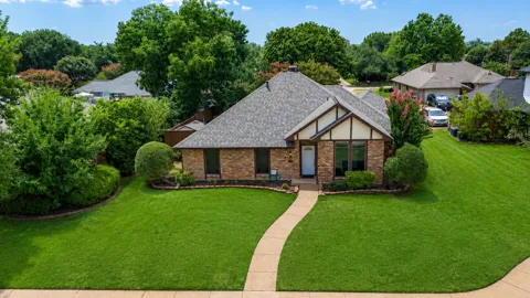 705 Michelle Place