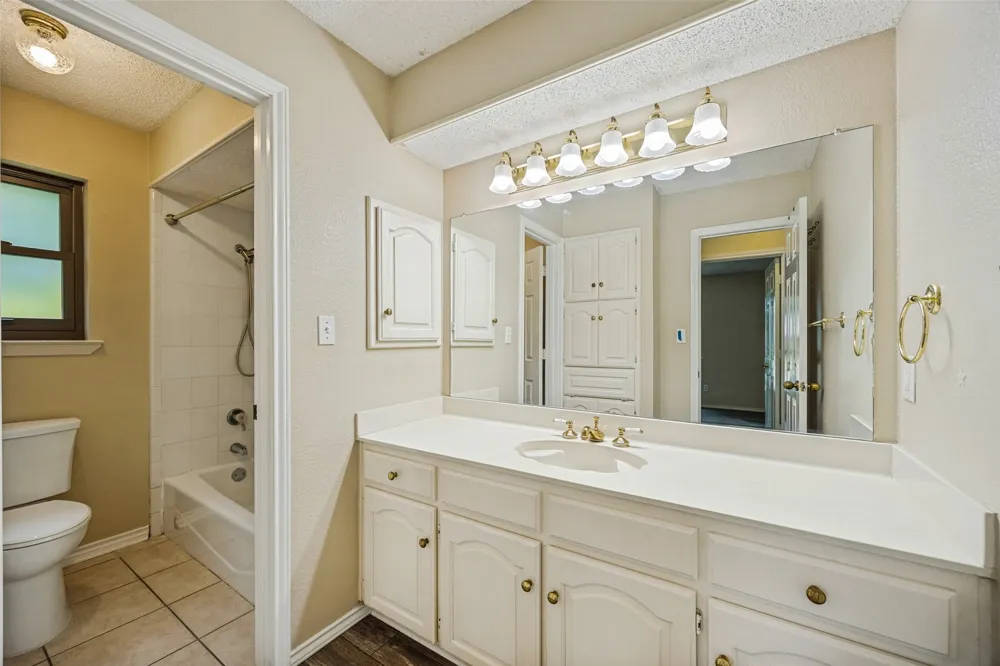 705 Michelle Place Coppell, TX 75019