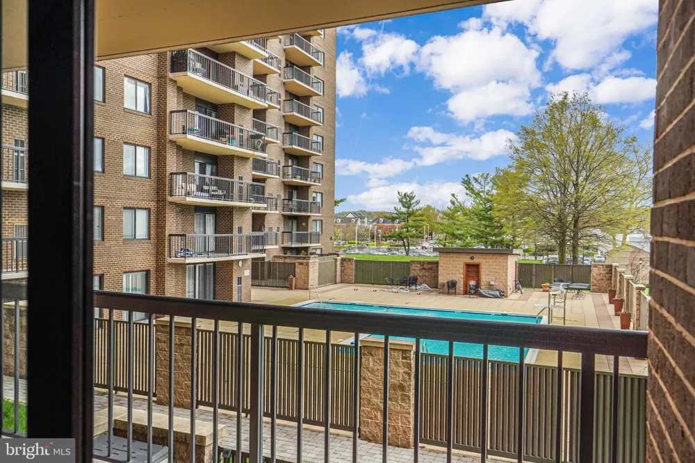 200 PICKETT STREET #214 Alexandria, VA 22304