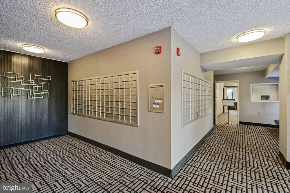 200 PICKETT STREET #214 Alexandria, VA 22304