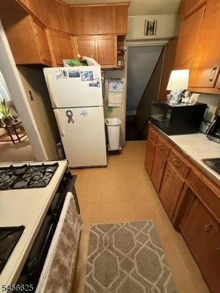 609 Arnett St Elizabeth City, NJ 07202