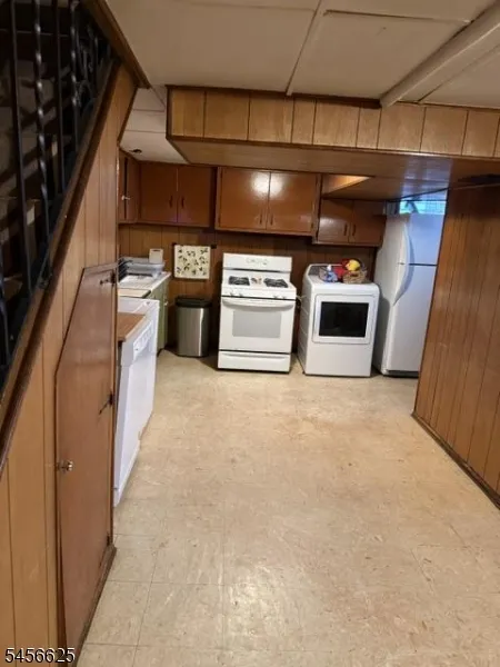 609 Arnett St Elizabeth City, NJ 07202