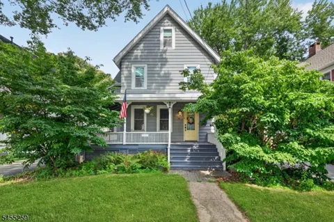 46 Greenwood Ave