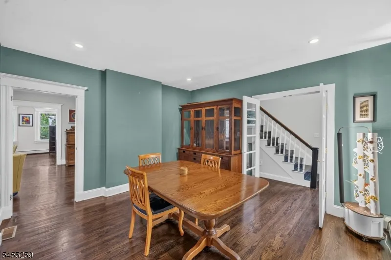 46 Greenwood Ave Madison, NJ 07940