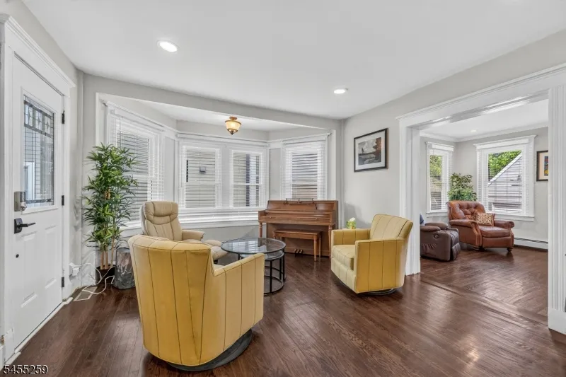 46 Greenwood Ave Madison, NJ 07940