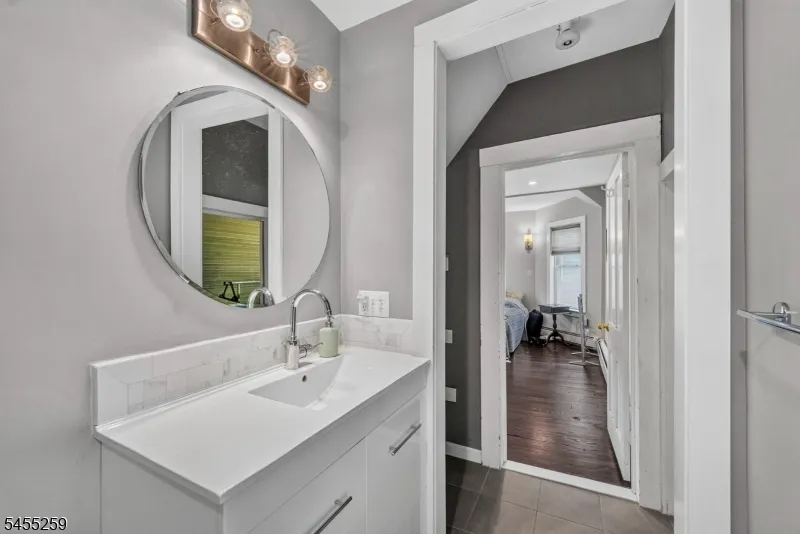 46 Greenwood Ave Madison, NJ 07940