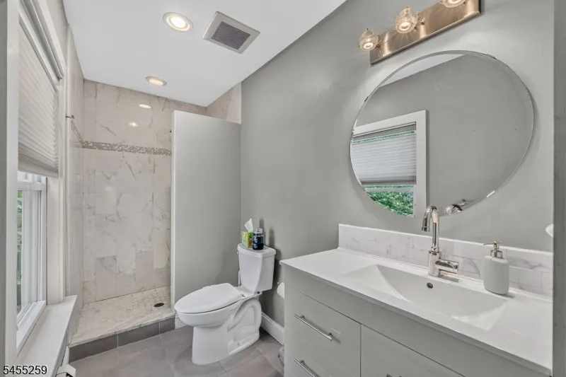 46 Greenwood Ave Madison, NJ 07940