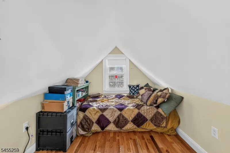 46 Greenwood Ave Madison, NJ 07940