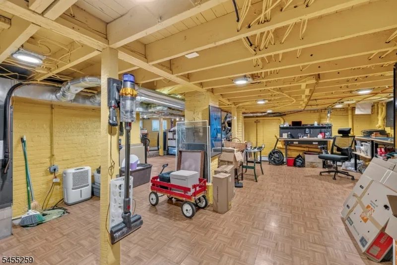 46 Greenwood Ave Madison, NJ 07940