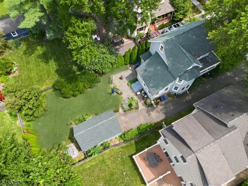 46 Greenwood Ave Madison, NJ 07940