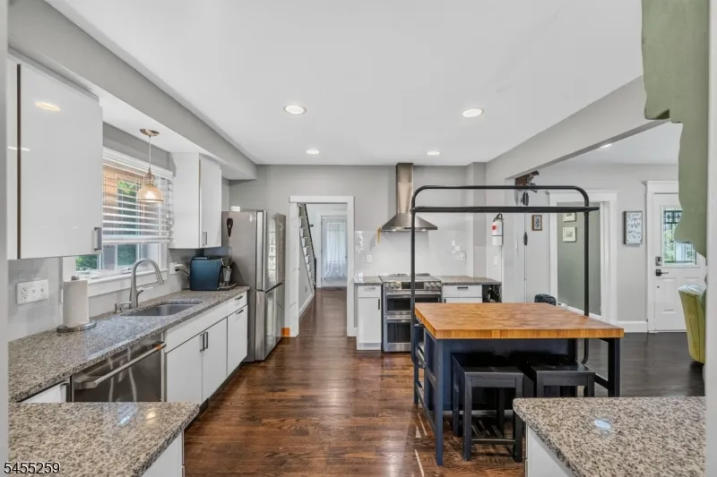 46 Greenwood Ave Madison, NJ 07940