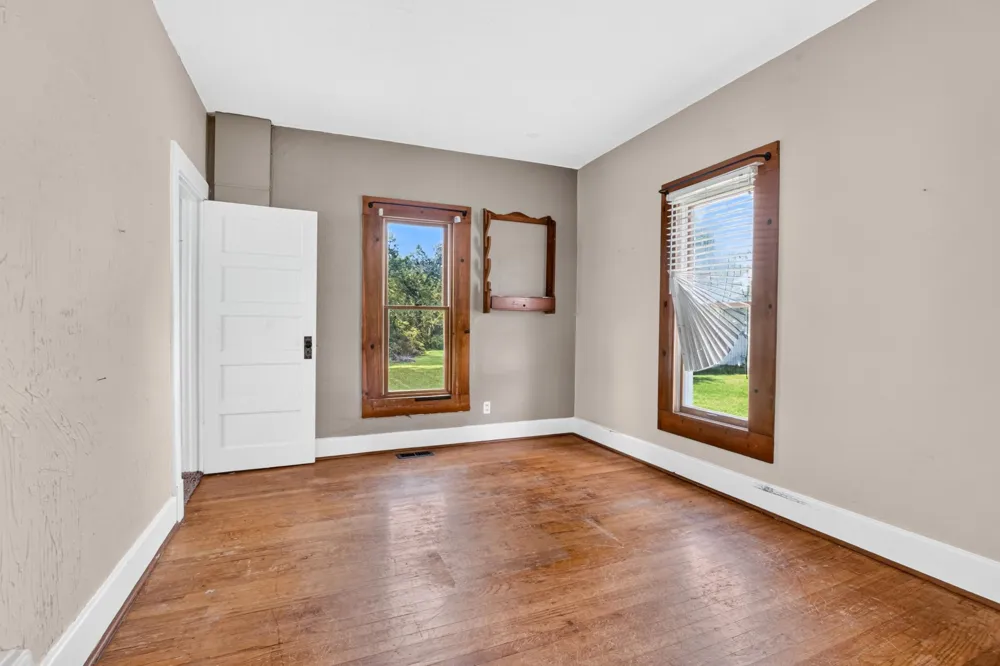 178 S Main Street Woodland, MI 48897