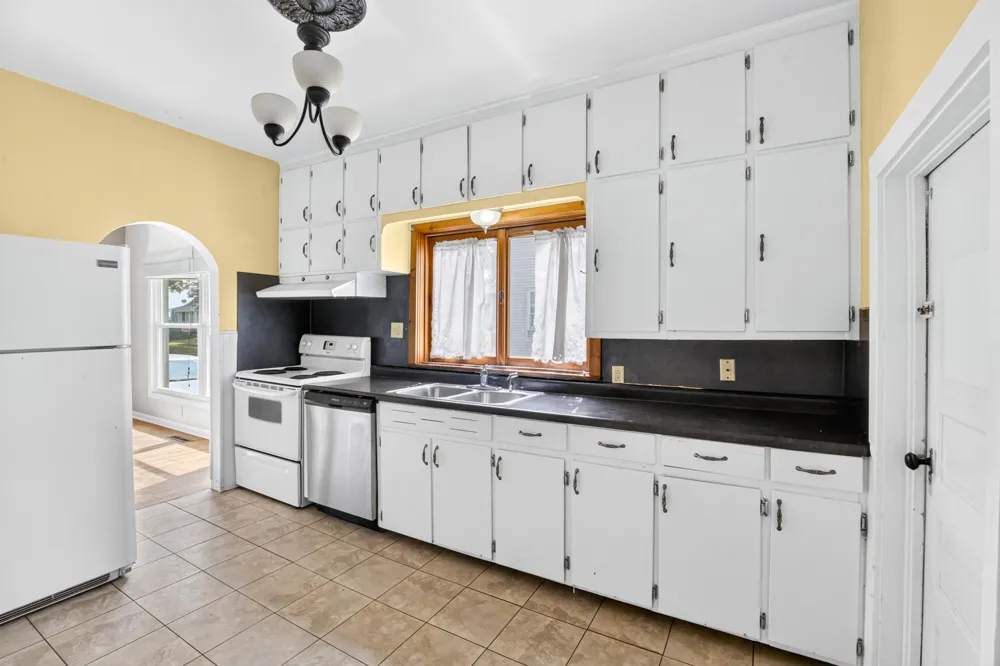 178 S Main Street Woodland, MI 48897