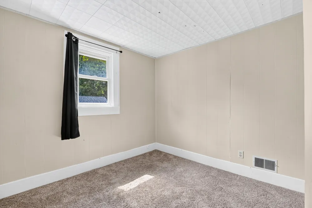 178 S Main Street Woodland, MI 48897