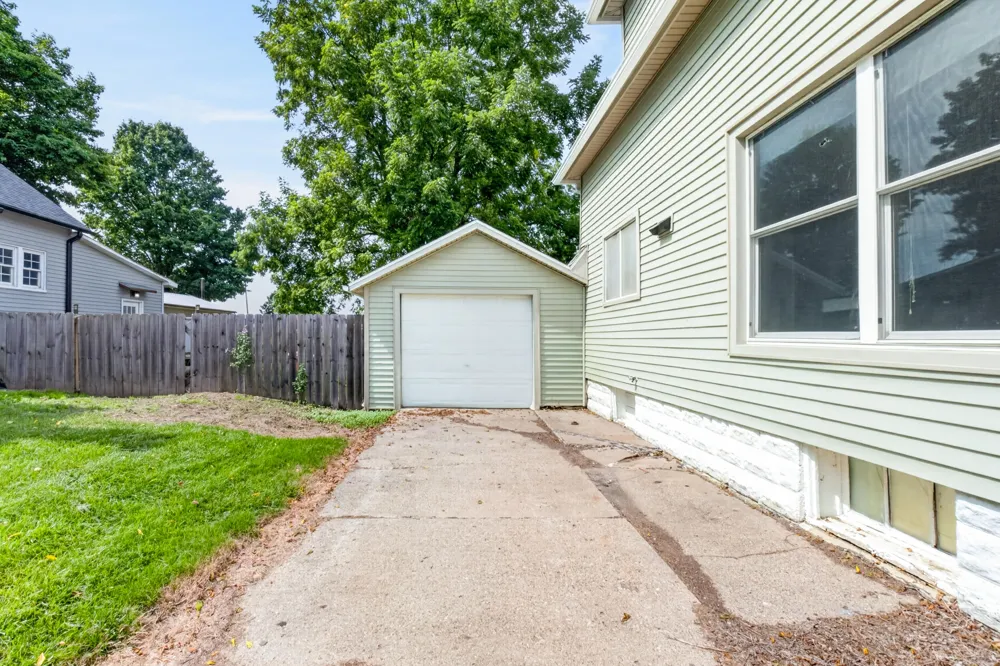 178 S Main Street Woodland, MI 48897