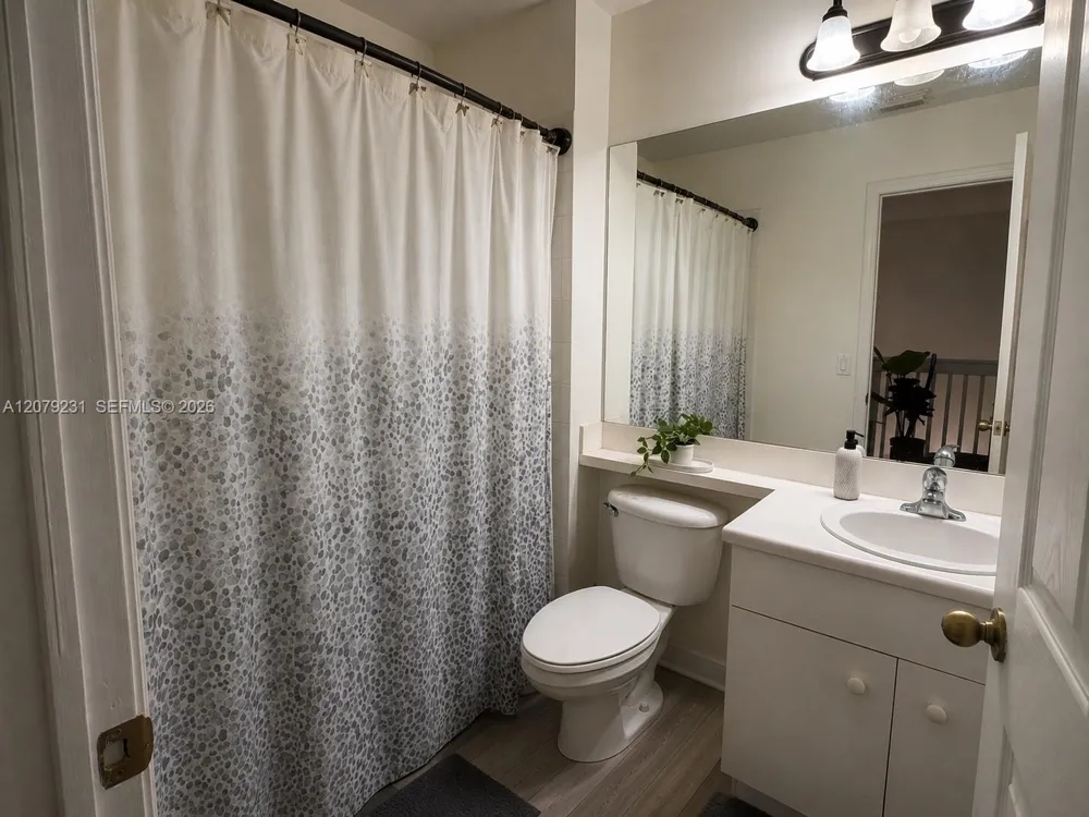 10002 SW 162nd Ct #10002 Miami, FL 33196