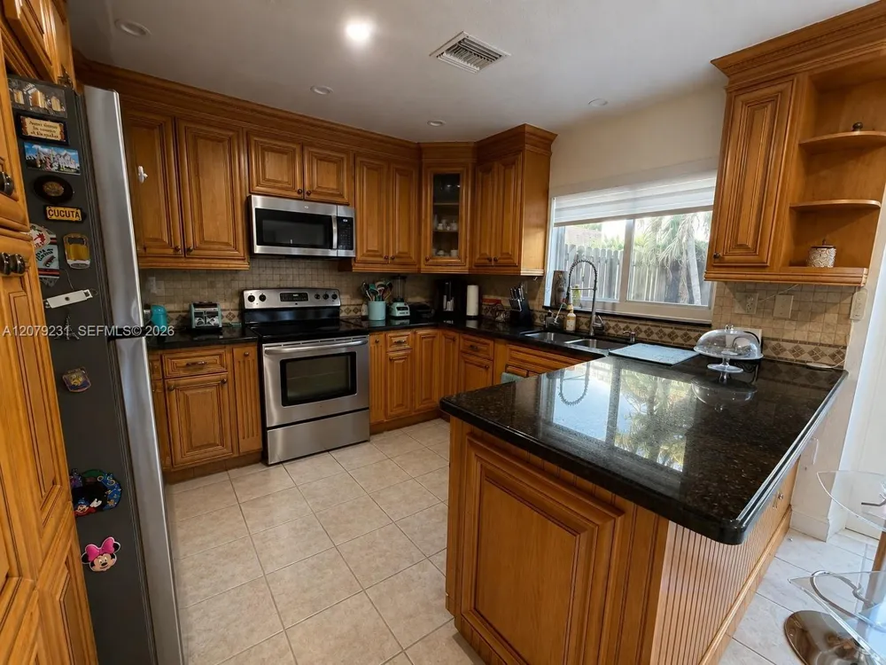 10002 SW 162nd Ct #10002 Miami, FL 33196