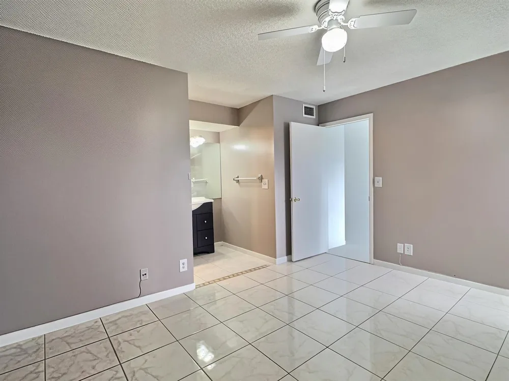 889 TWIN LAKES DRIVE #1-J Coral Springs, FL 33071