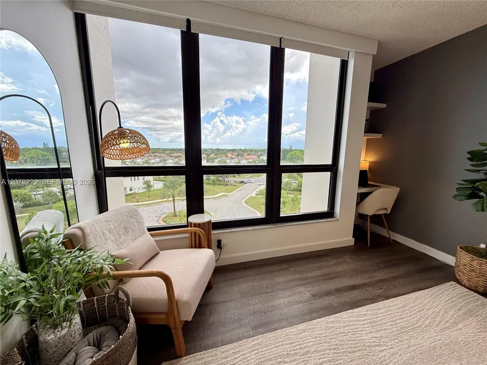 5951 Wellesley Park Dr #605 Boca Raton, FL 33433