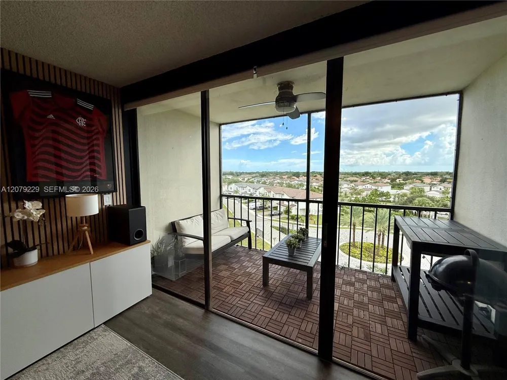 5951 Wellesley Park Dr #605 Boca Raton, FL 33433